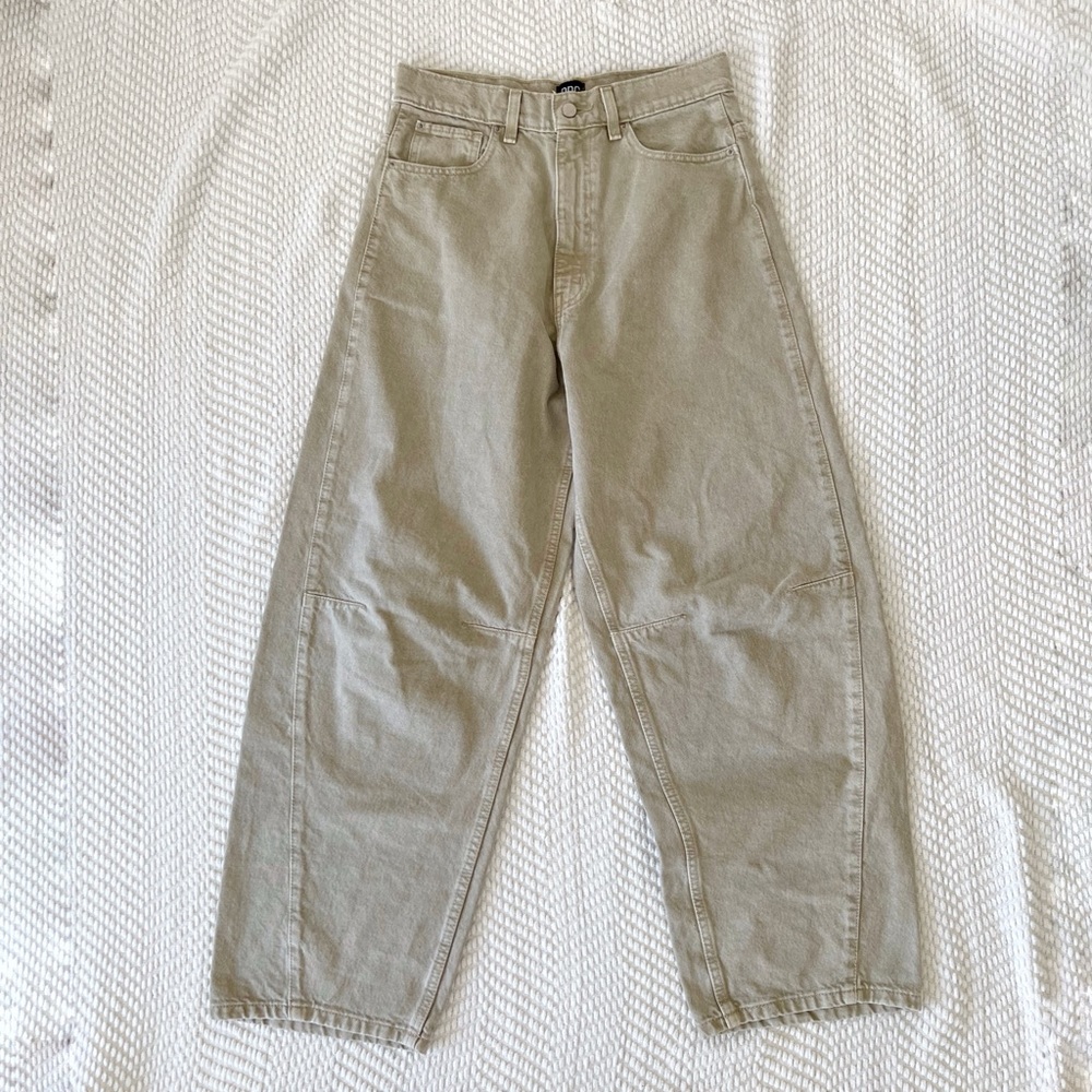 NWOT Urban Outfitters Rig High rise Extreme Baggy Jeans